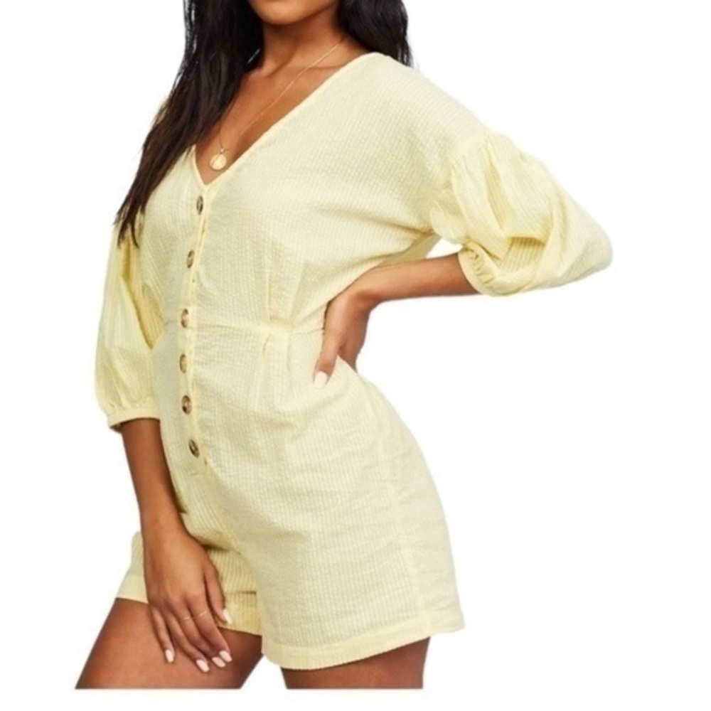 Billabong Sun Valley Romper Yellow Medium NWT - Picture 9 of 9